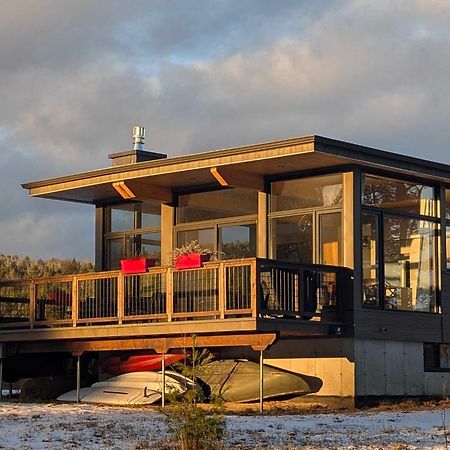 Les Chalets Double K # 2 Сент-Алексис-де-Мон Экстерьер фото